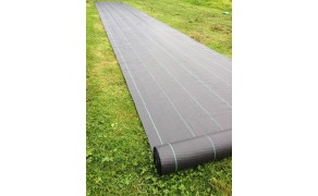 Agrotekstila paklājs P-80, blīvums 80g/m2, 1,60 m x 100 m (160m2). Cena par m2- EUR 0,43 ar PVN